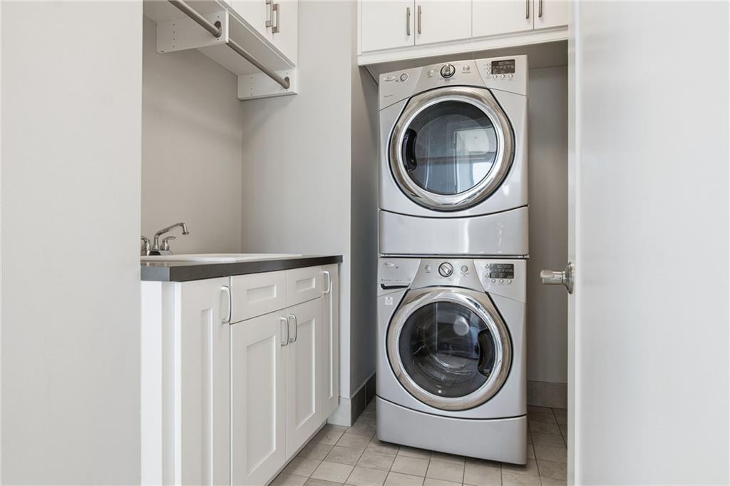 1065 Midtown Loews - Residential