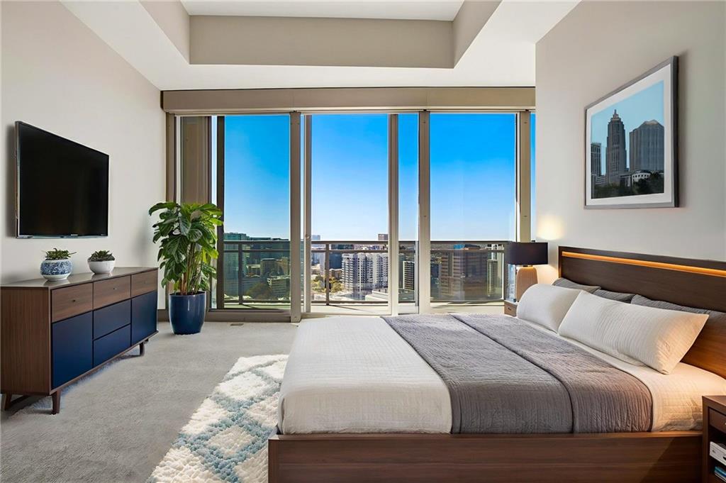 1065 Midtown Loews - Residential