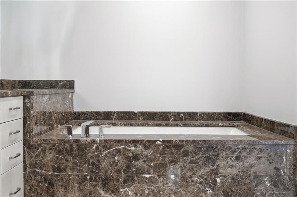 1065 Midtown Loews - Residential