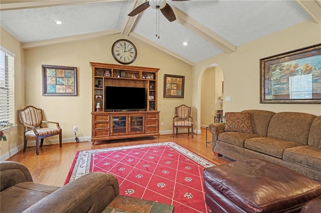 2900 Hampton Valley Drive