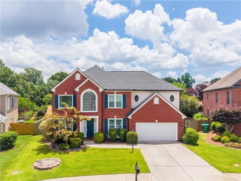 Homes For Sale - 5023 Duxford Drive<br/> Smyrna, GA 30082
