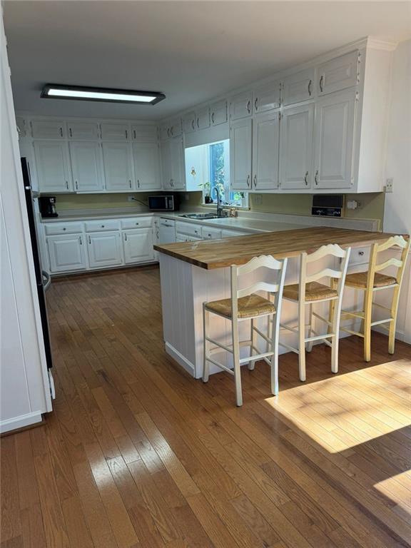 8 OAK HILL Circle