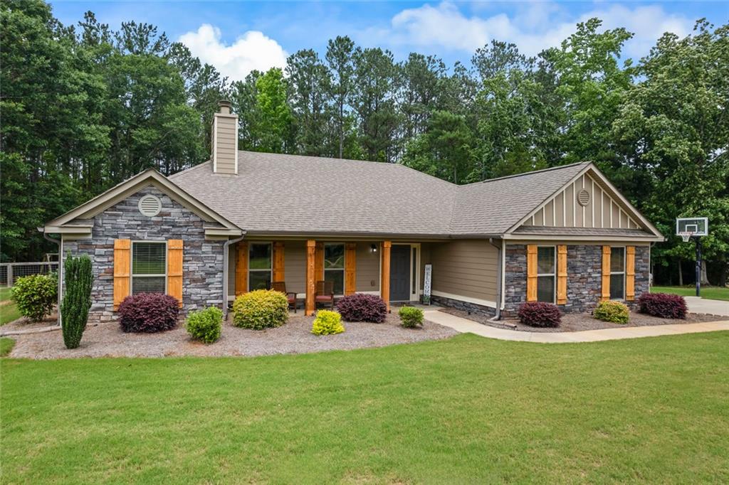 2108 Perry Place Lane, Monroe, Georgia image 1