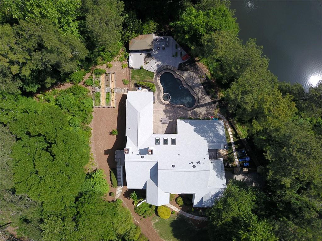 10 Quarry Lake Court