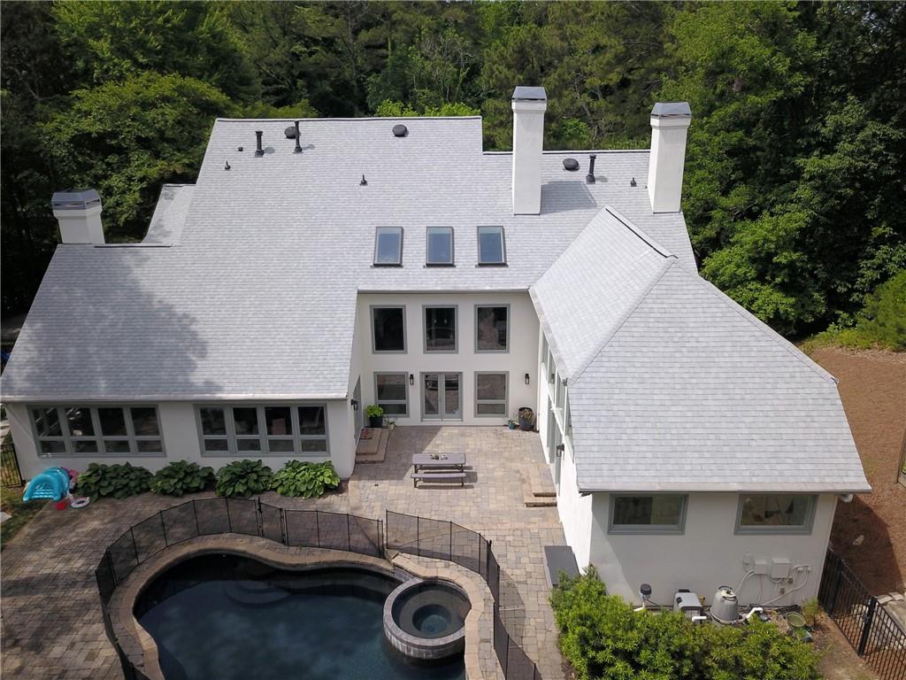 10 Quarry Lake Court
