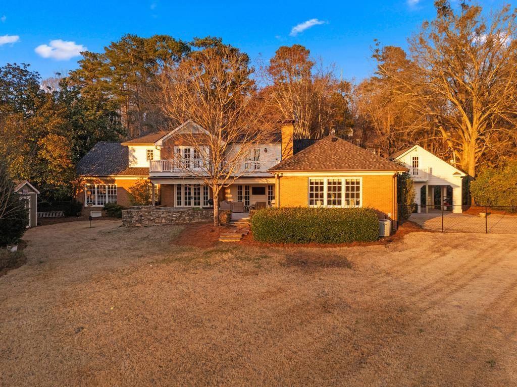 2950 Rivermeade Drive NW