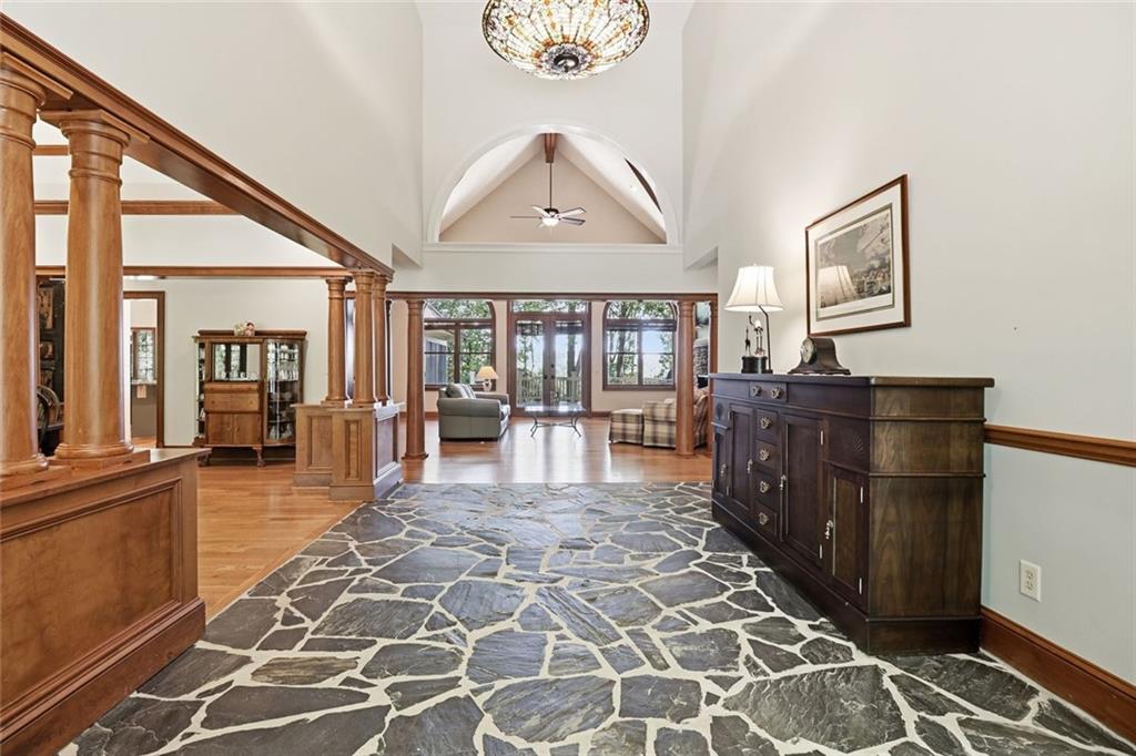 560 Shetland Trace