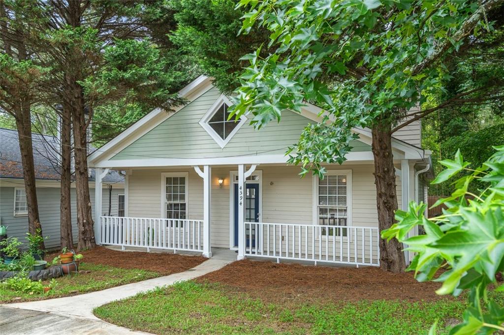 4594 Poplar Road