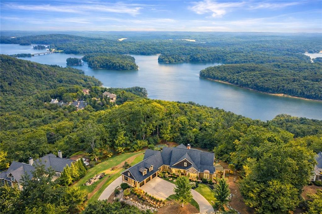 49 Waterside Drive SE