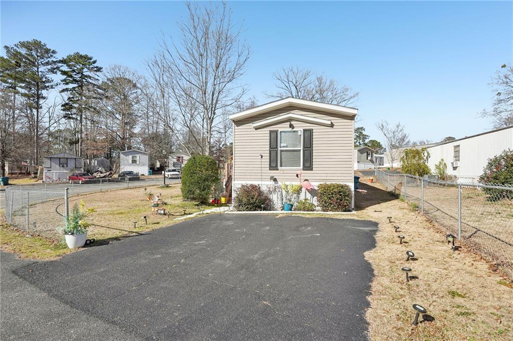 127 Cambridge Court, Hampton, Georgia image 19