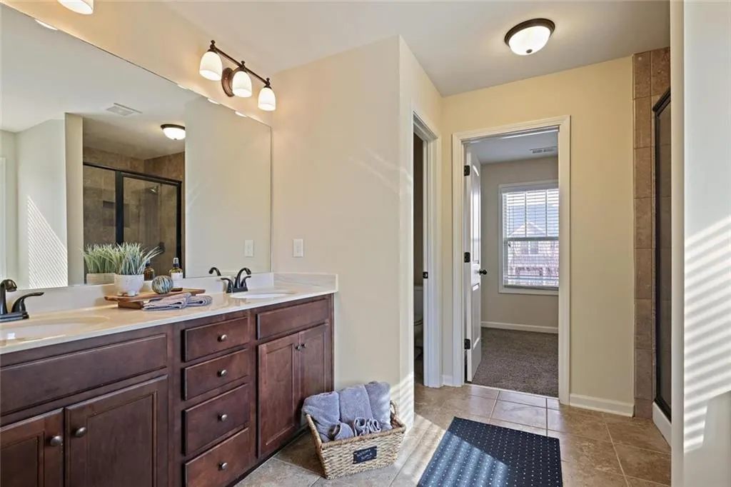 Dallas, Georgia 30132, United States, 5 Bedrooms Bedrooms, ,3 BathroomsBathrooms,Residential,Coming Soon,254467