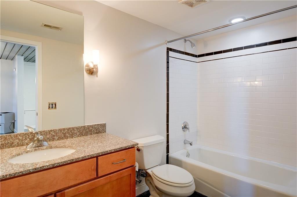 620 NE Glen Iris Drive NE 102