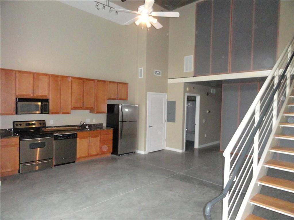 620 NE Glen Iris Drive NE 102