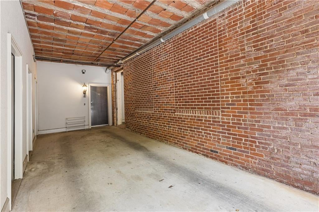 270 15th Street NE 101