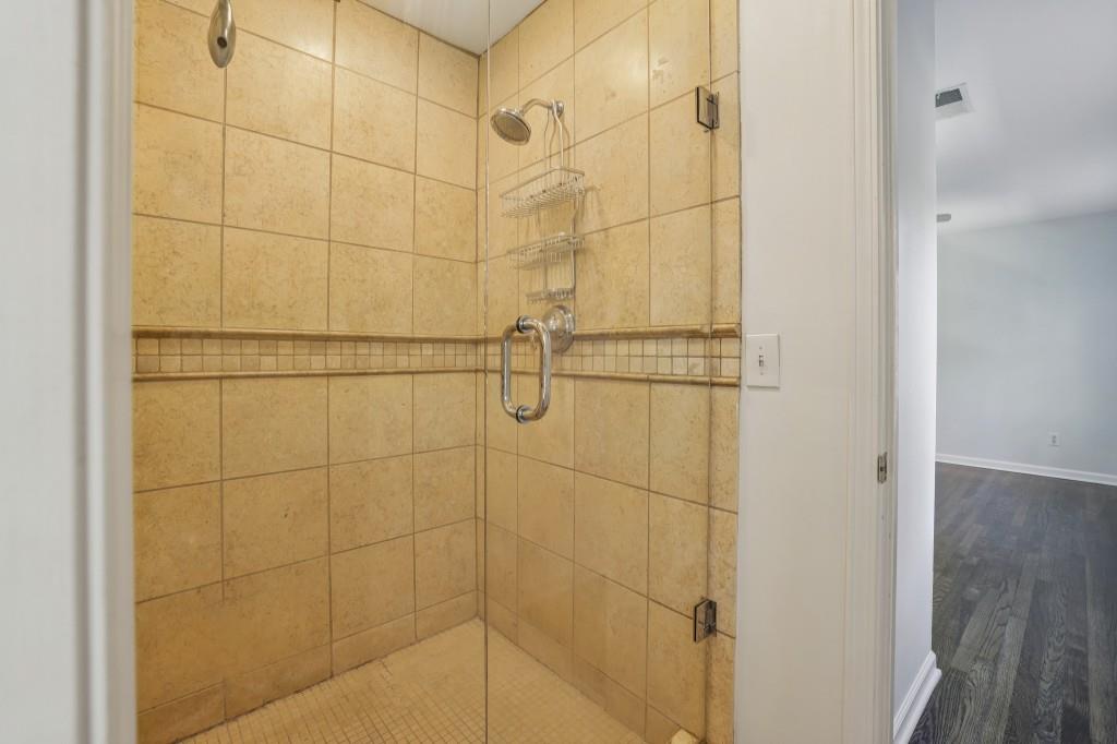 River Chase - Residential