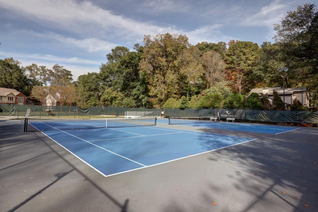 River Chase - Residential