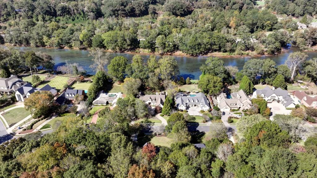 River Chase - Residential