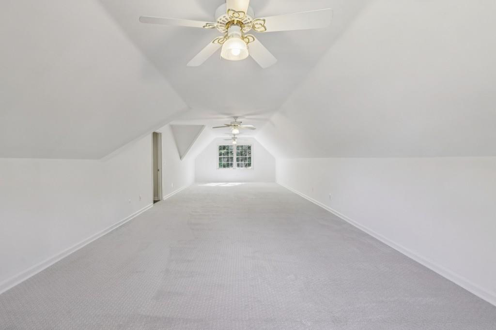 River Chase - Residential