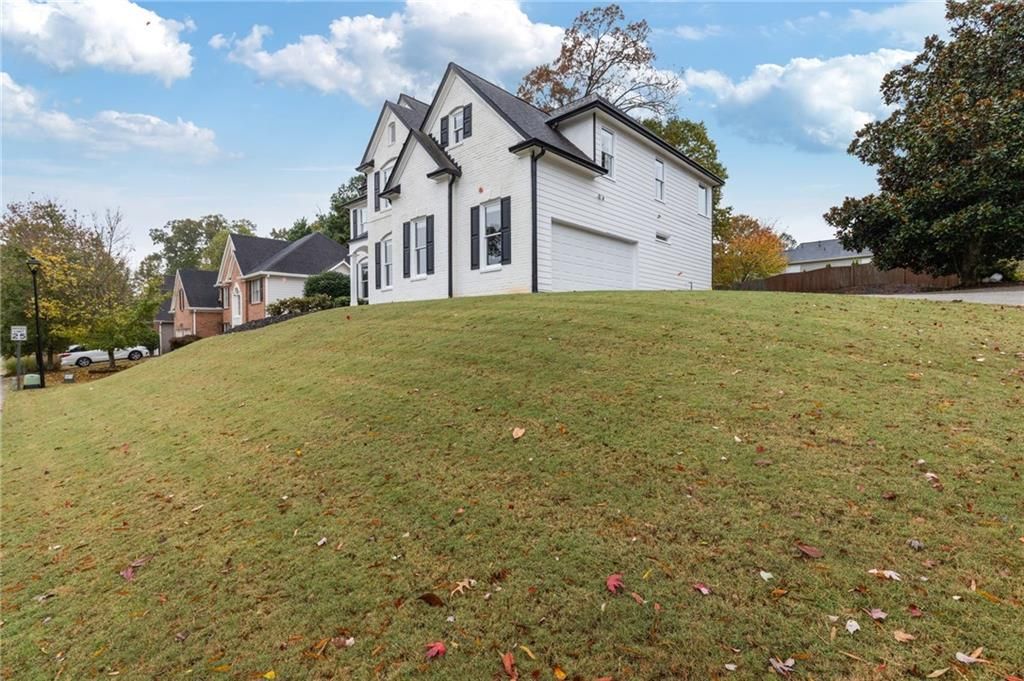 Photo of 4290 Canterbury Walk Drive, Duluth, GA 30097 (MLS # 7728725)