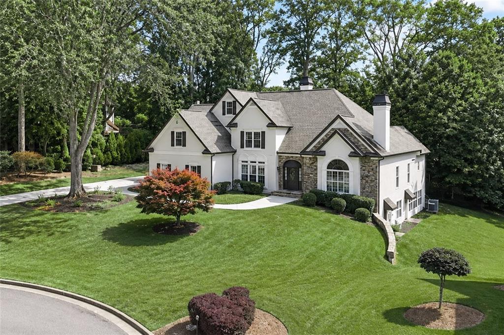 12210 Winding Oak Trail