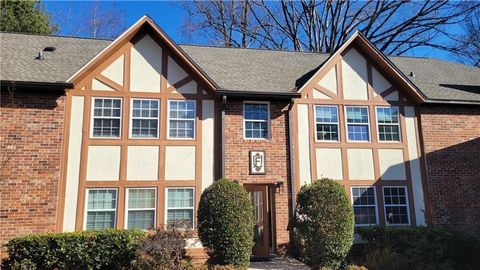 2825 Northeast Expressway NE F3 Atlanta GA 30345