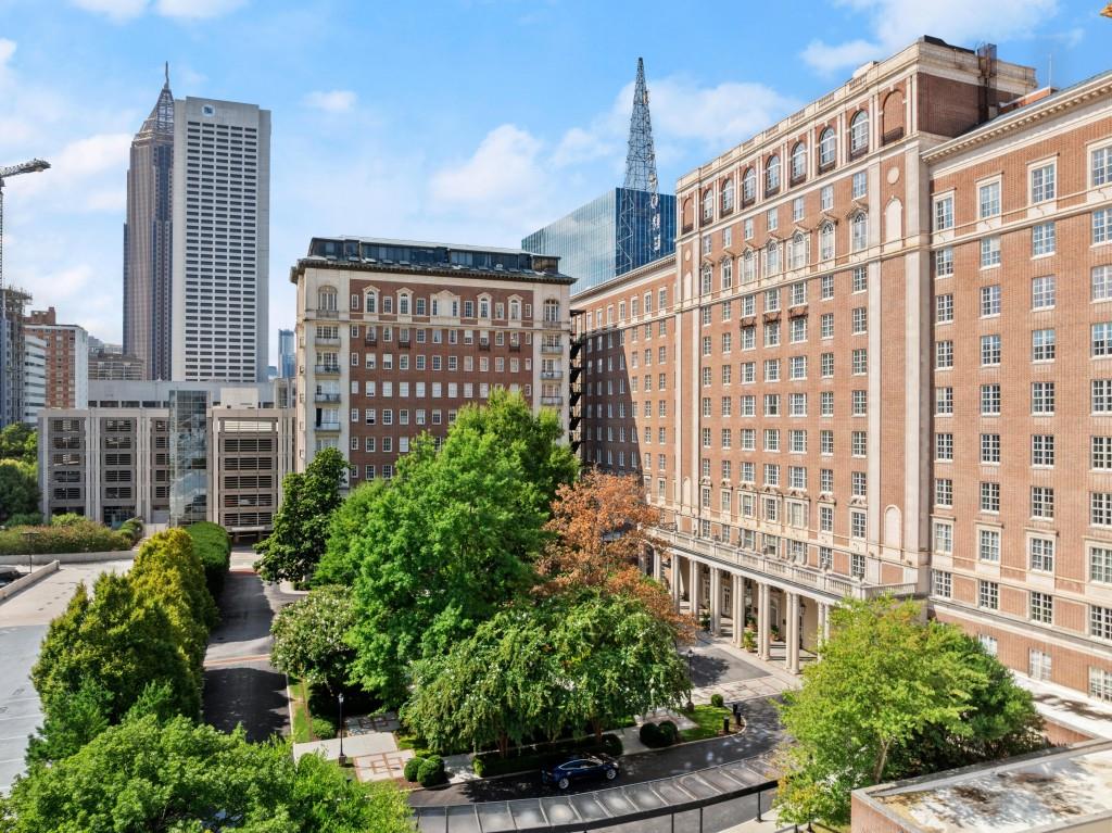 Biltmore House - Residential Lease