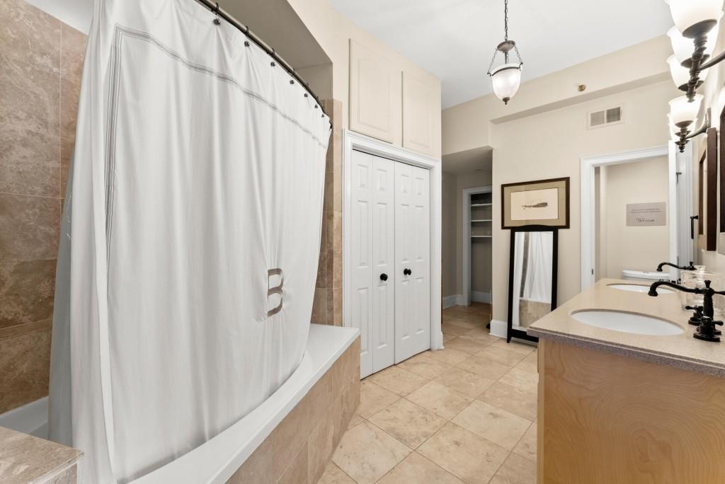 Biltmore House - Residential Lease