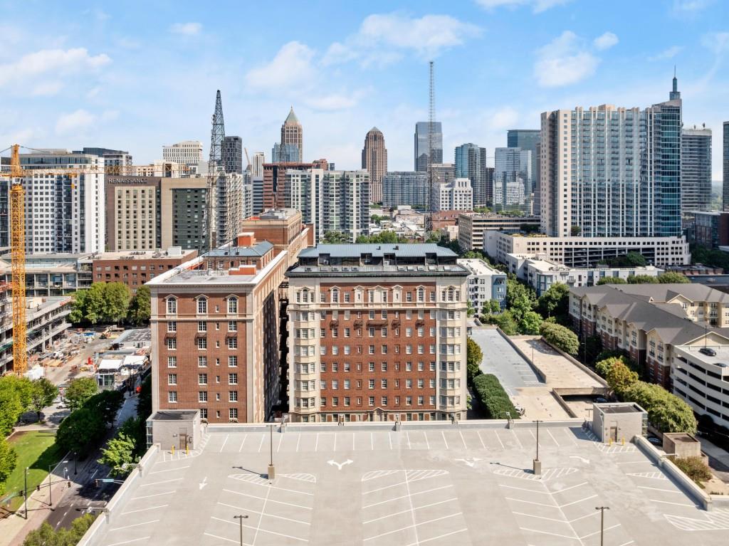 Biltmore House - Residential Lease
