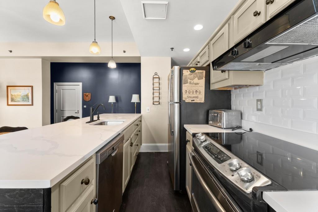 Biltmore House - Residential Lease