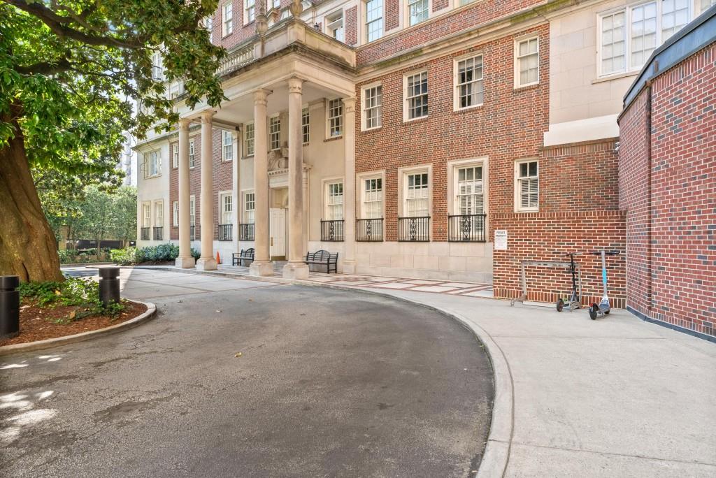 Biltmore House - Residential Lease