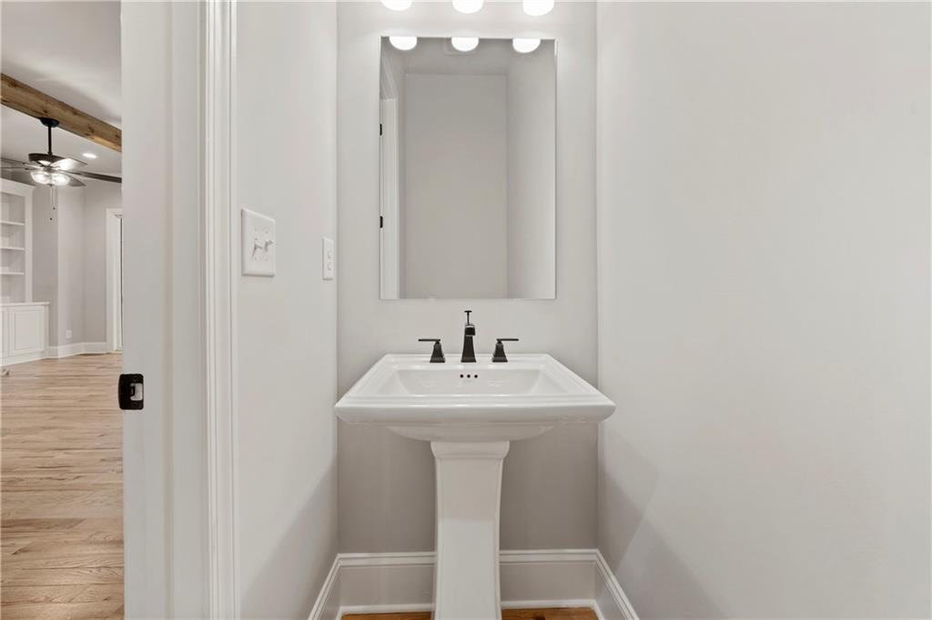 Lassiter Cove - Residential