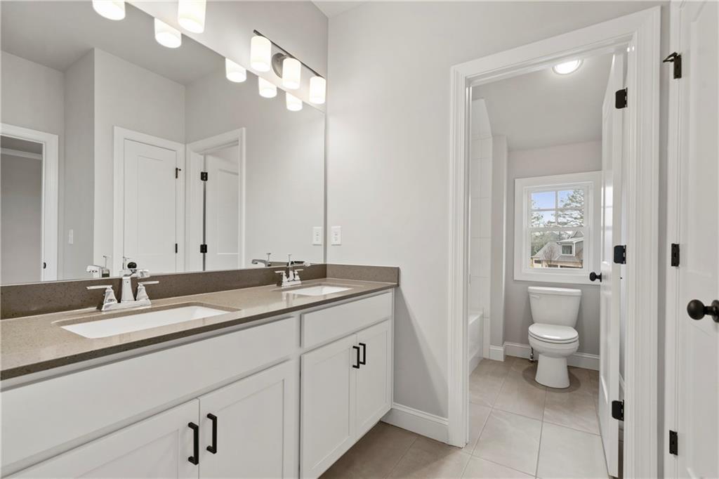 Lassiter Cove - Residential