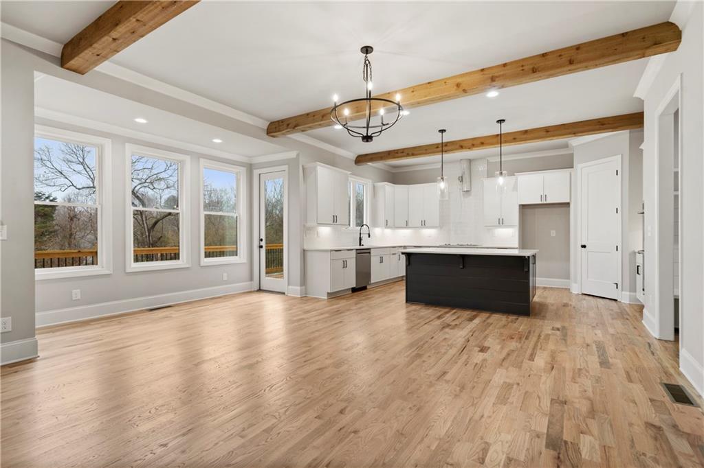 Lassiter Cove - Residential