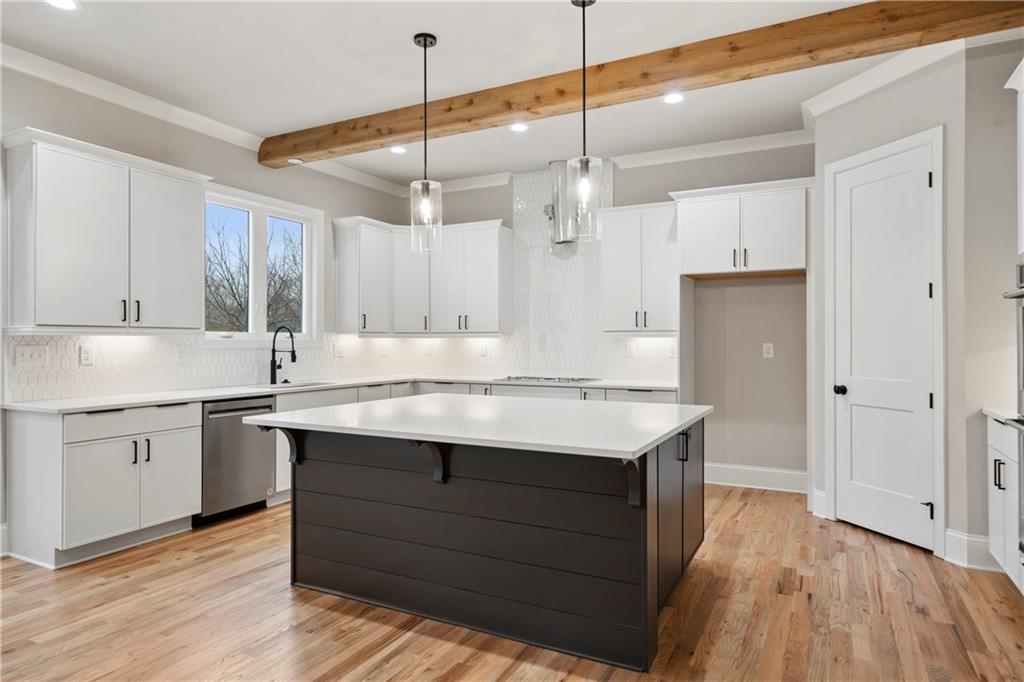 Lassiter Cove - Residential