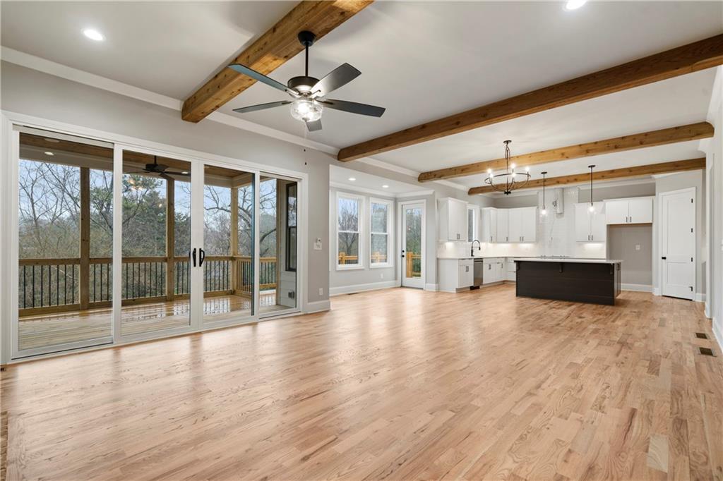 Lassiter Cove - Residential