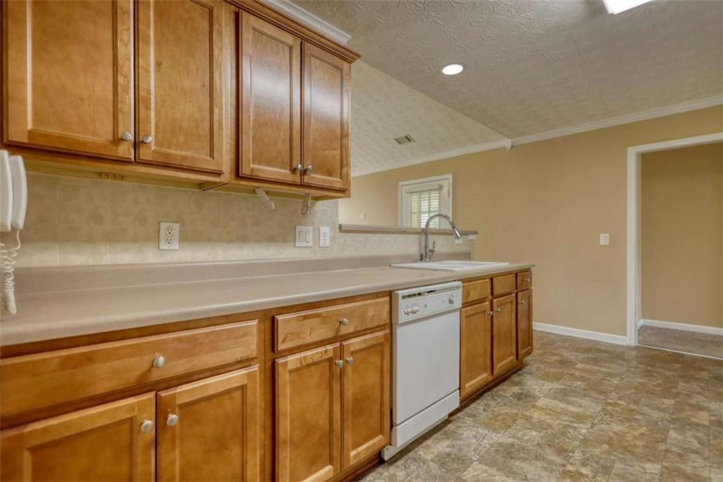717 Stone Creek Drive, Monroe, Georgia image 14