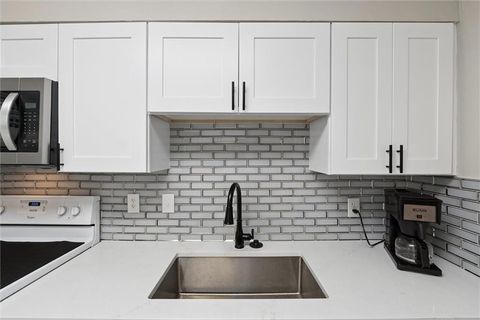 6700 Roswell Road 31B Atlanta GA 30328