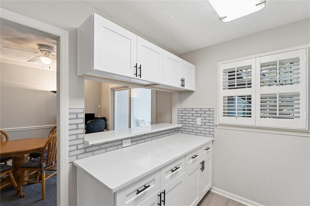 6700 Roswell Road 31B