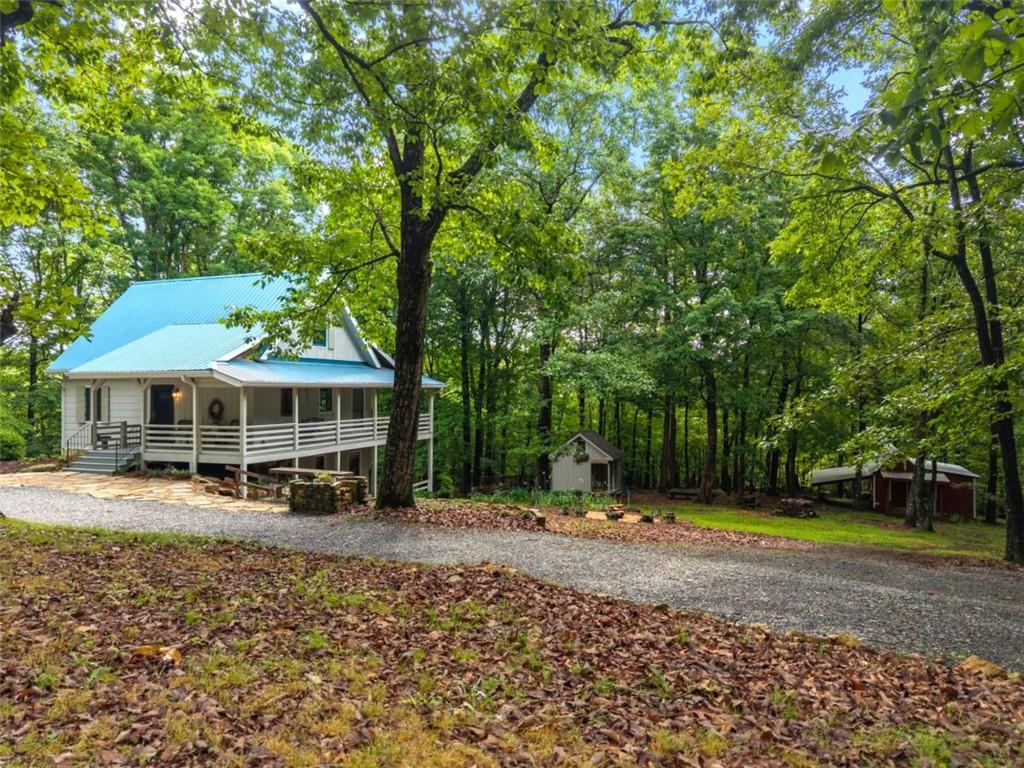 219 Raven Cliff Road