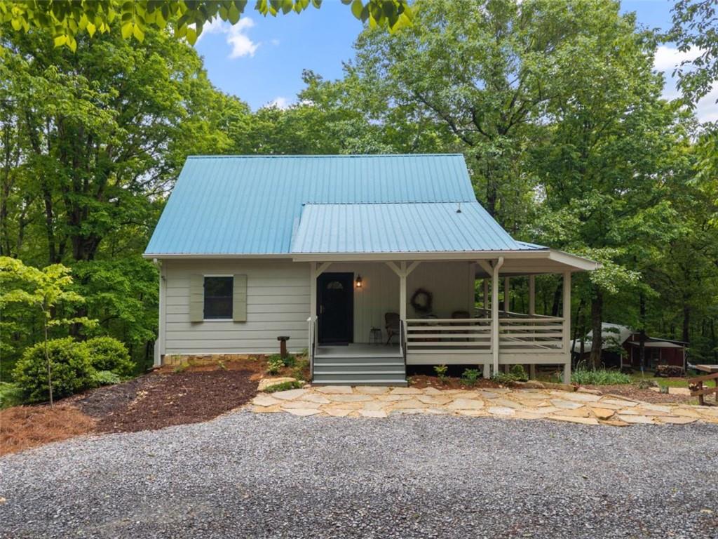 219 Raven Cliff Road