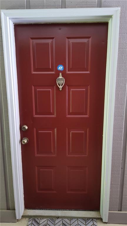 4077 Woodridge Way Way, Tucker, Georgia image 2