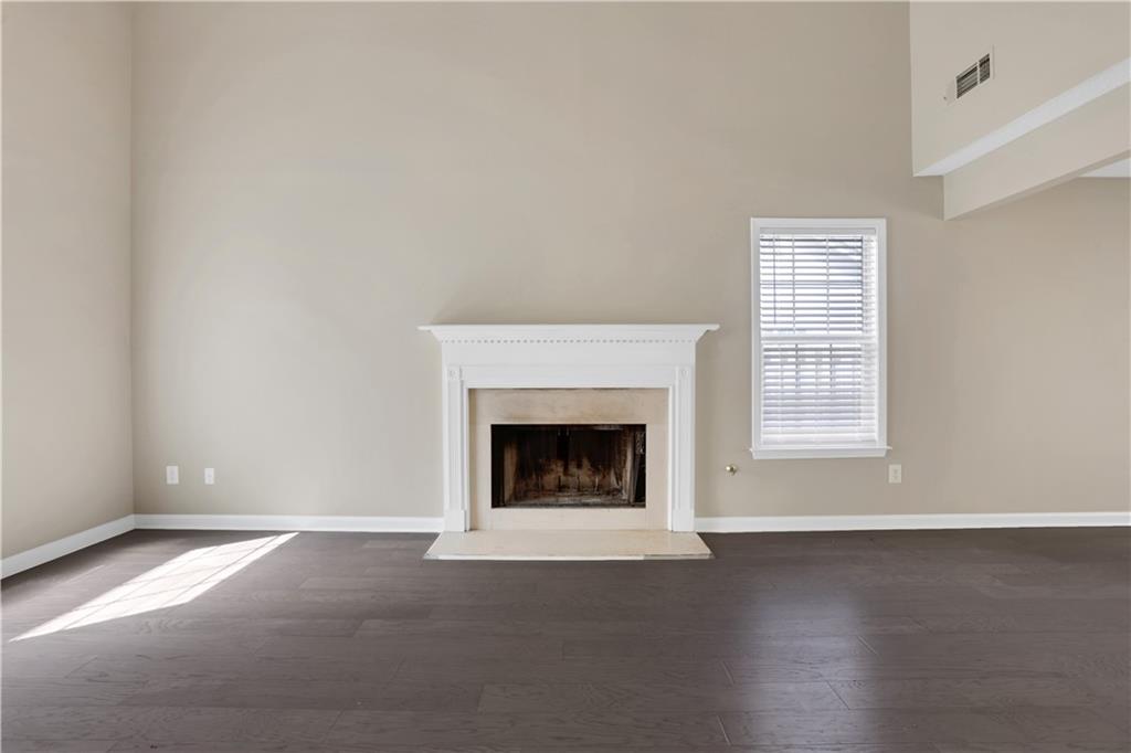 3062 Vineyard Way SE