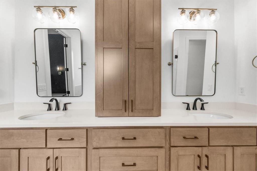 6455 Maddux Path, Cumming, Georgia image 32
