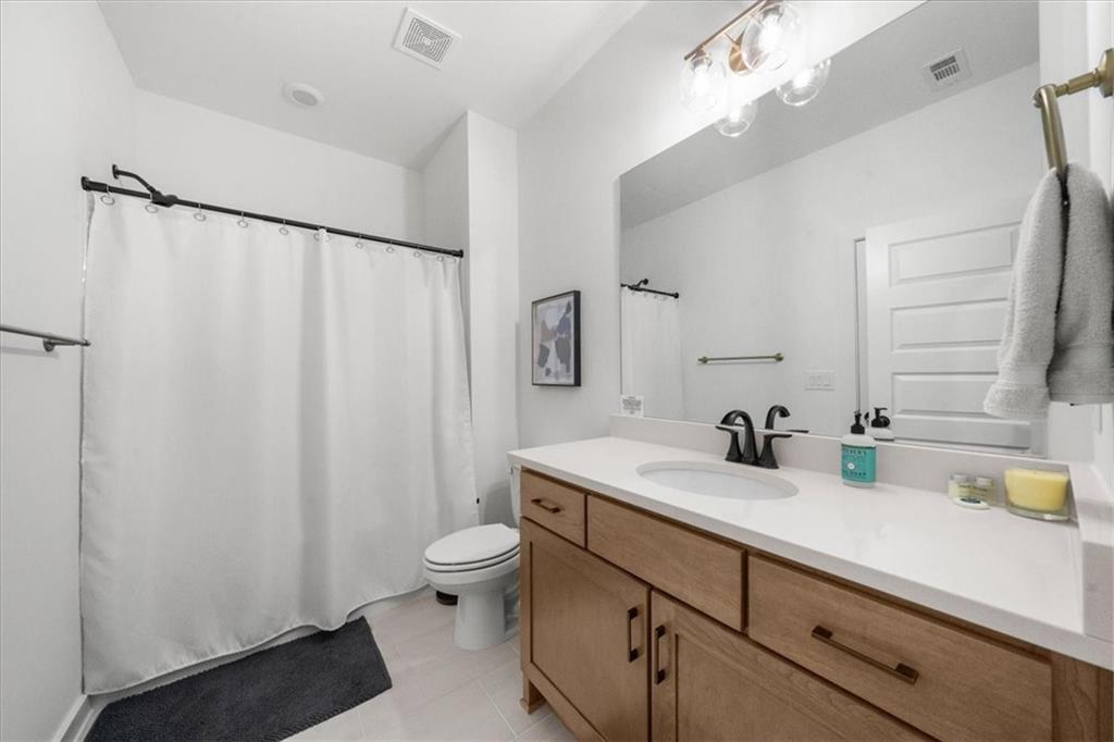 6455 Maddux Path, Cumming, Georgia image 44