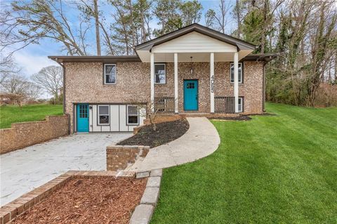 Photo of 4065 Craig Drive, Duluth, GA 30096 (MLS # 7702179)