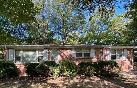 Photo of 3743 JILES Road NW, Kennesaw, GA 30144 (MLS # 7721058)