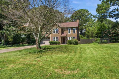 Homes For Sale - 3850 Michaels Way<br/> Forsyth County, Cumming, GA 30040