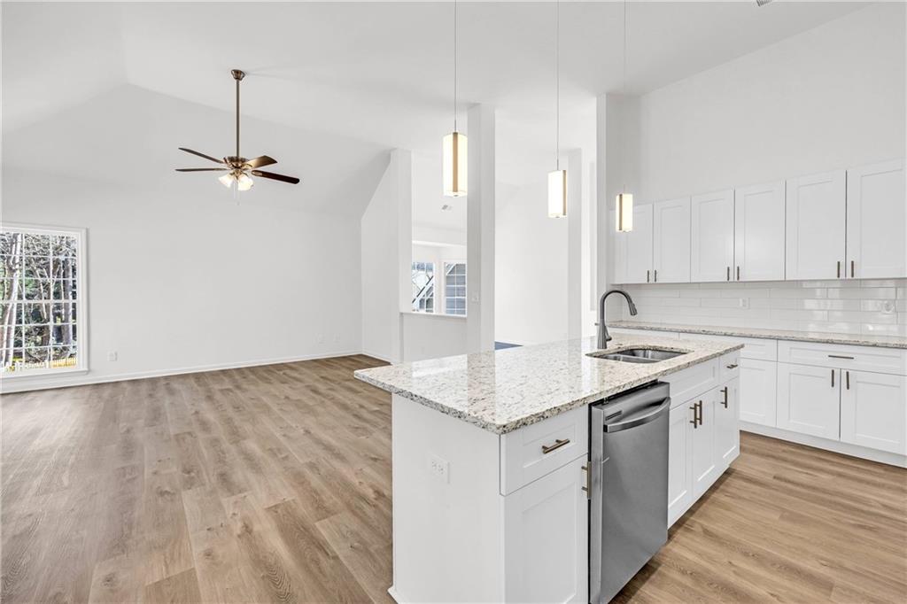 Lee's Crossing - Residential