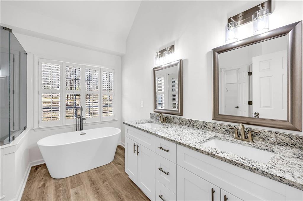 Lee's Crossing - Residential