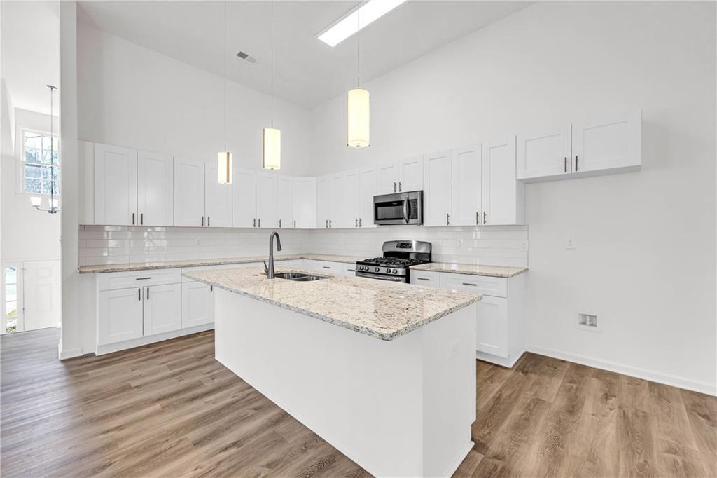 Lee's Crossing - Residential